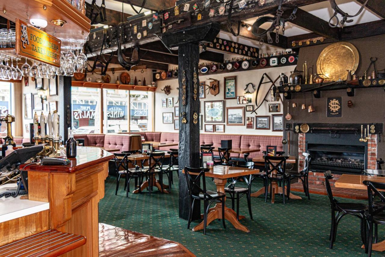 Rutland Arms Inn Уонгануи Экстерьер фото